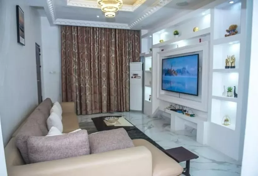 هتل Mondeestars Luxury Home