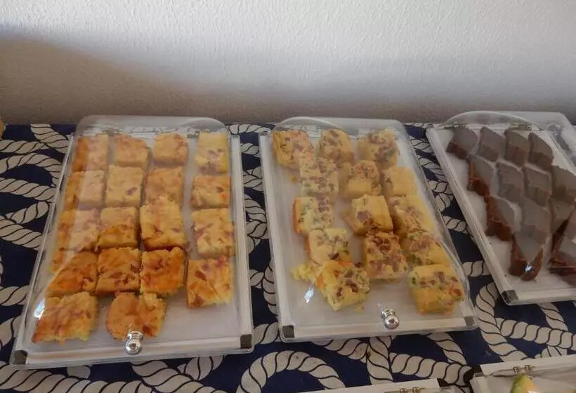 ペンション Pousada Ah Mar