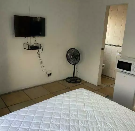 Majatalo Soweto Towers Guest Accommodation