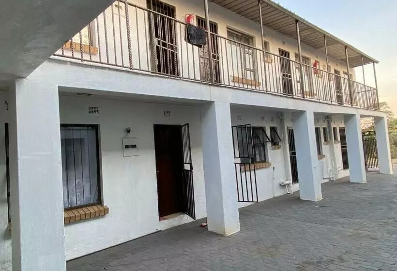Majatalo Soweto Towers Guest Accommodation