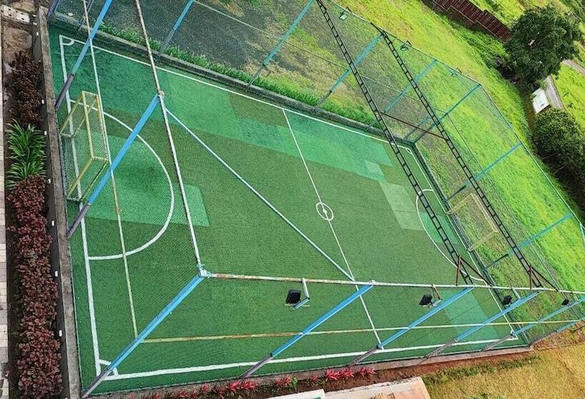 Отель Le Jardin Resort And Spa