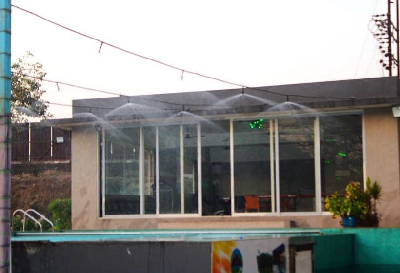 Отель Le Jardin Resort And Spa