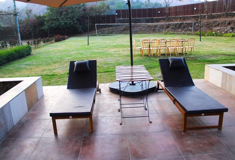 Отель Le Jardin Resort And Spa