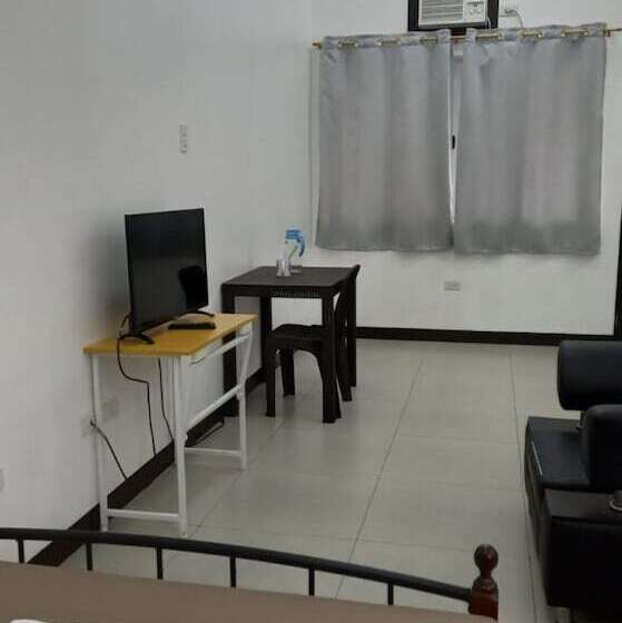 Hotel Comfy Inn Manila by OYO