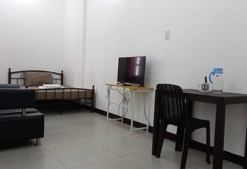 Hotel Comfy Inn Manila by OYO