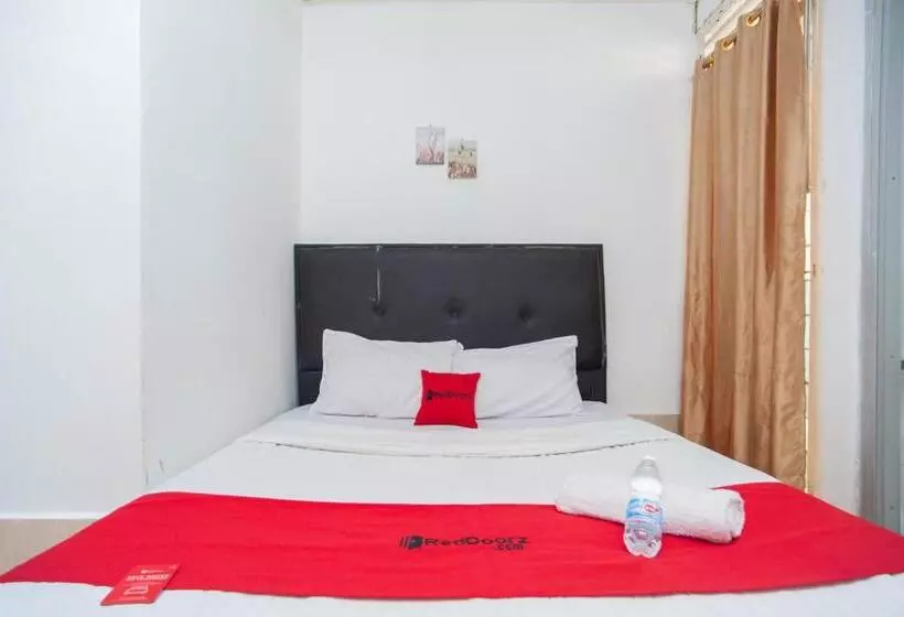 ホテル Reddoorz Syariah At Jalan Wayhitam Palembang