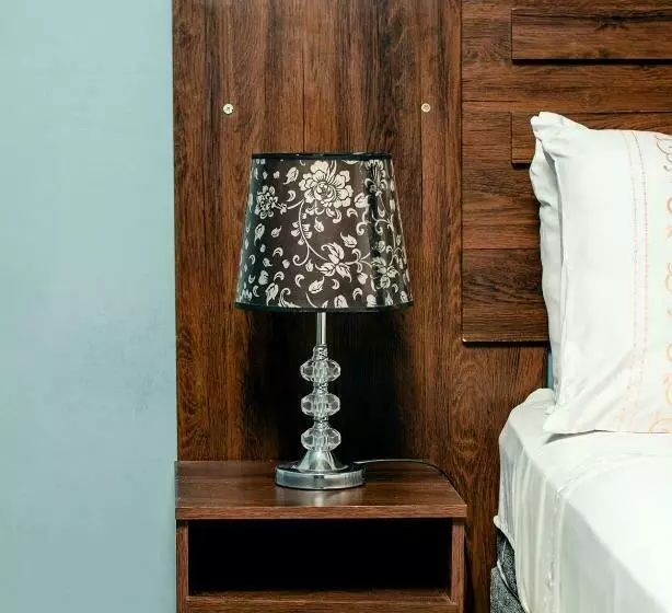 پانسیون Tamunee S Guest House