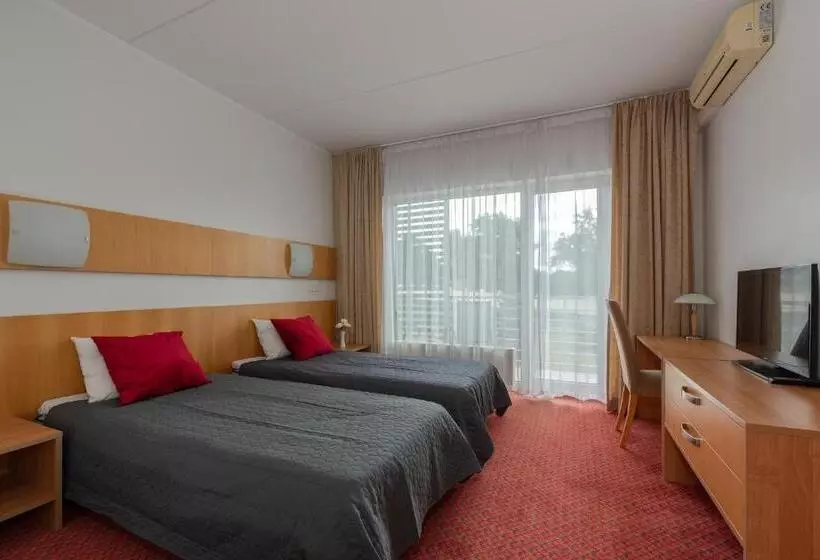 Raadimõisa Hotell