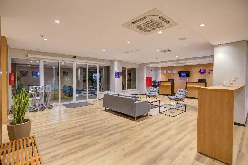 ホテル Transamerica Fit Rio Verde