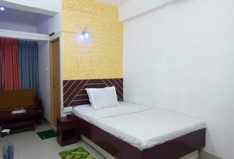 Shopnonir Hotel & Restaurant