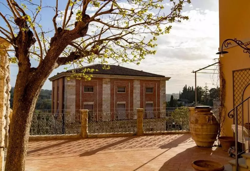 Aamiaismajoitus (B&B) Castellinaria