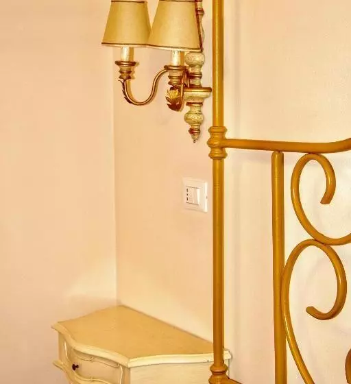 Aamiaismajoitus (B&B) Castellinaria