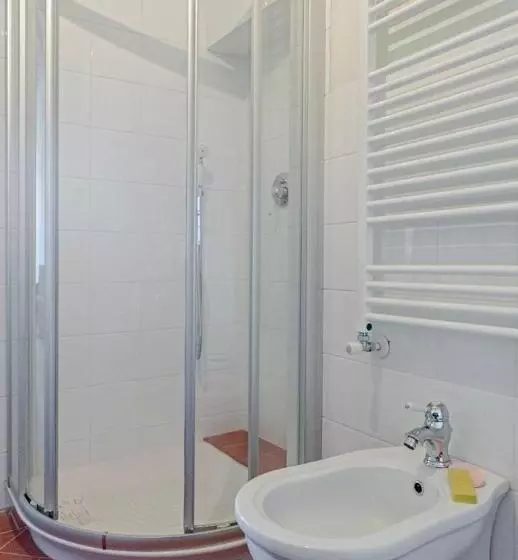 Aamiaismajoitus (B&B) Castellinaria