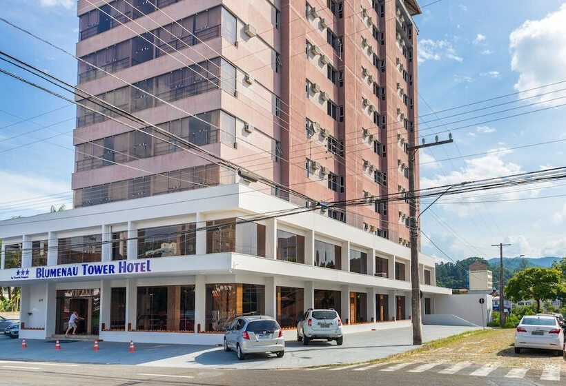 בית מלון כפרי Blumenau Tower By Castelo Itaipava