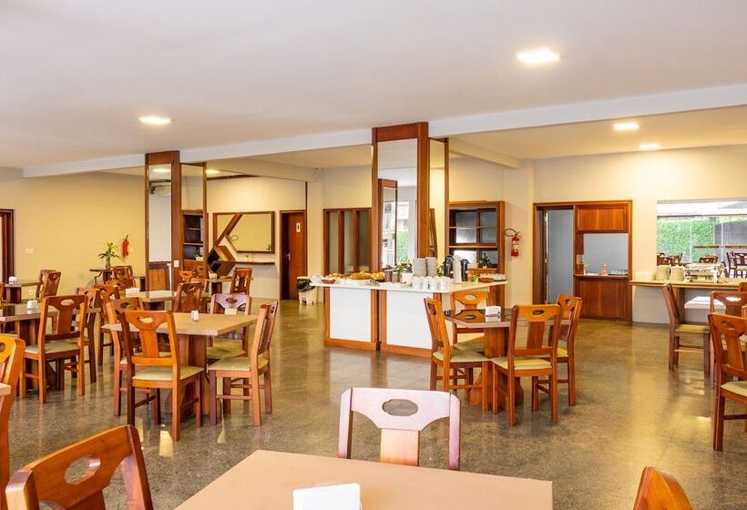 בית מלון כפרי Blumenau Tower By Castelo Itaipava