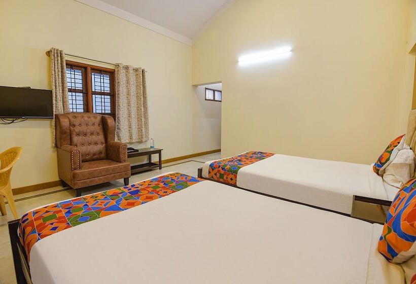 Hotel Fabexpress Ravikeethis Service Apartment