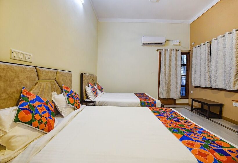 Hotel Fabexpress Ravikeethis Service Apartment