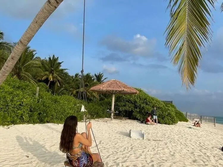 پانسیون Sorenzo Maldives