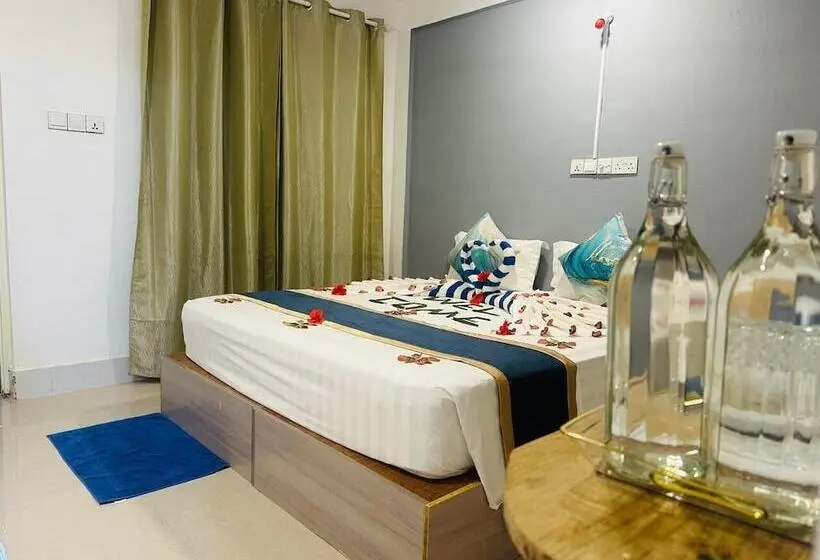 پانسیون Sorenzo Maldives