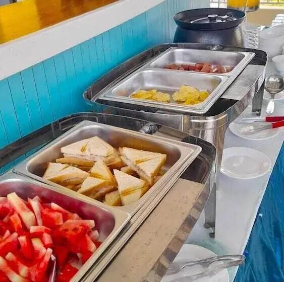 پانسیون Sorenzo Maldives