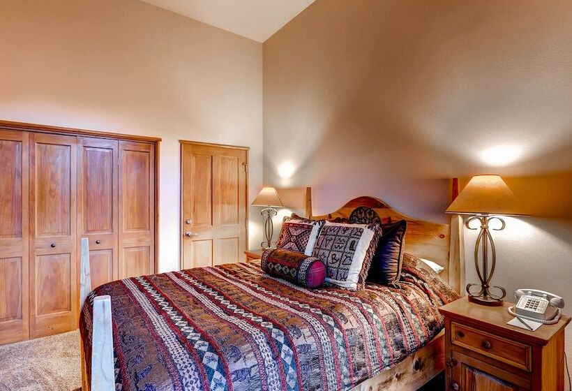 Jackpine & Black Bear Condominiums By Keystone Resort