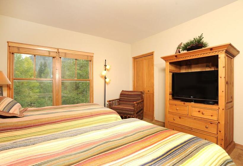 Jackpine & Black Bear Condominiums By Keystone Resort