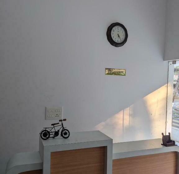 Hotel Atmos Inn Kozhikode