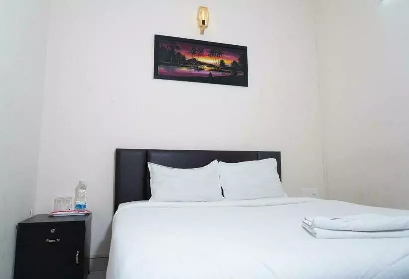 ホテル Atmos Inn Kozhikode