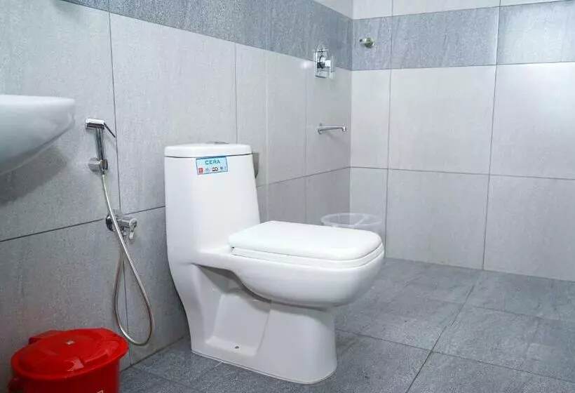 ホテル Atmos Inn Kozhikode