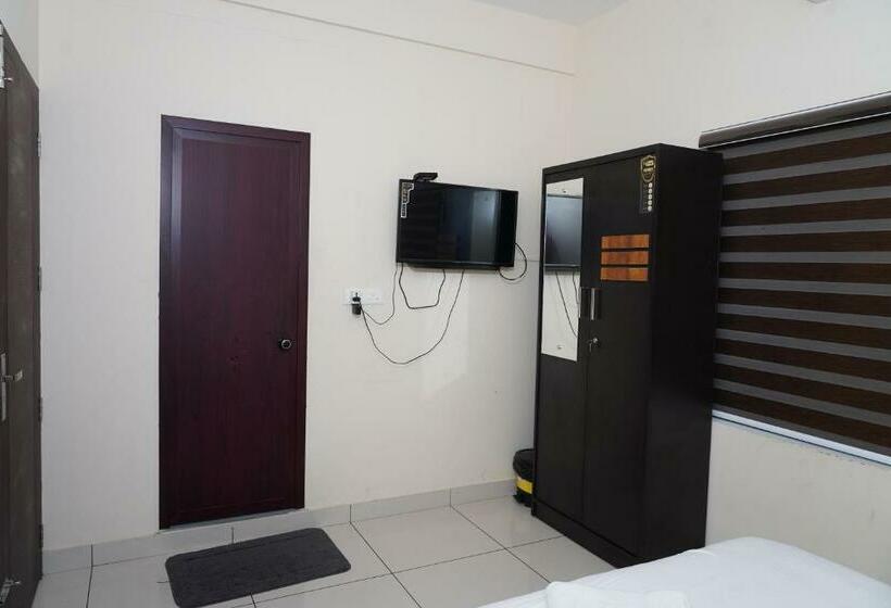 Hotel Atmos Inn Kozhikode