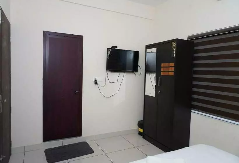 ホテル Atmos Inn Kozhikode