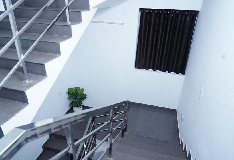 Hotel Atmos Inn Kozhikode