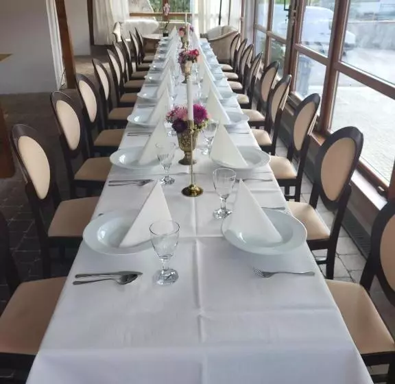 Hotelli Kaštieľ Ottlýk