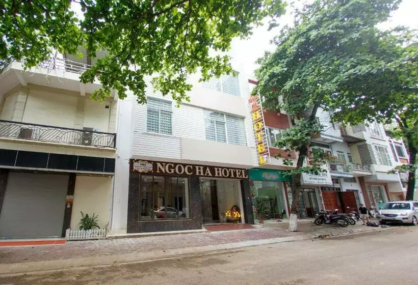 هتل Khách Sạn Ngọc Hà
