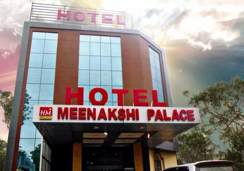 Hotelli Meenakshi Palace