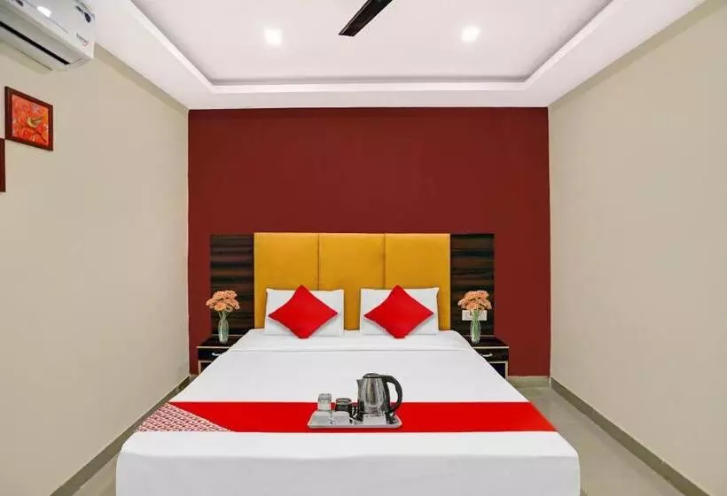 ホテル Oyo 93116 Classic Guest House