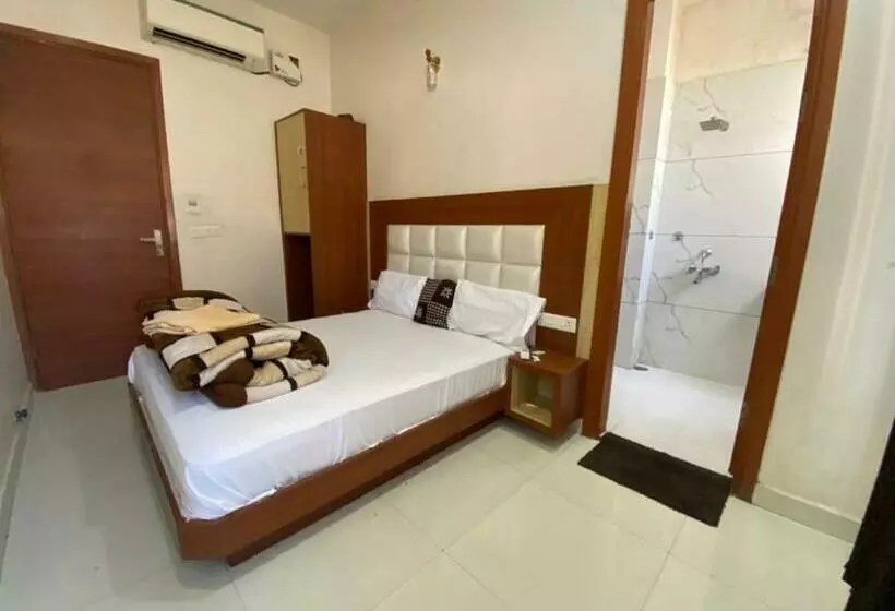 Hotelli R.d International By Wb Inn