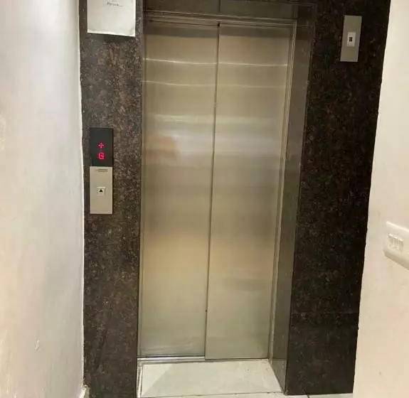 Hotelli R.d International By Wb Inn