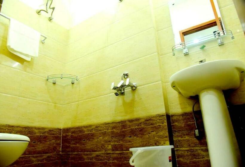 Hotel R.d International By Wb Inn