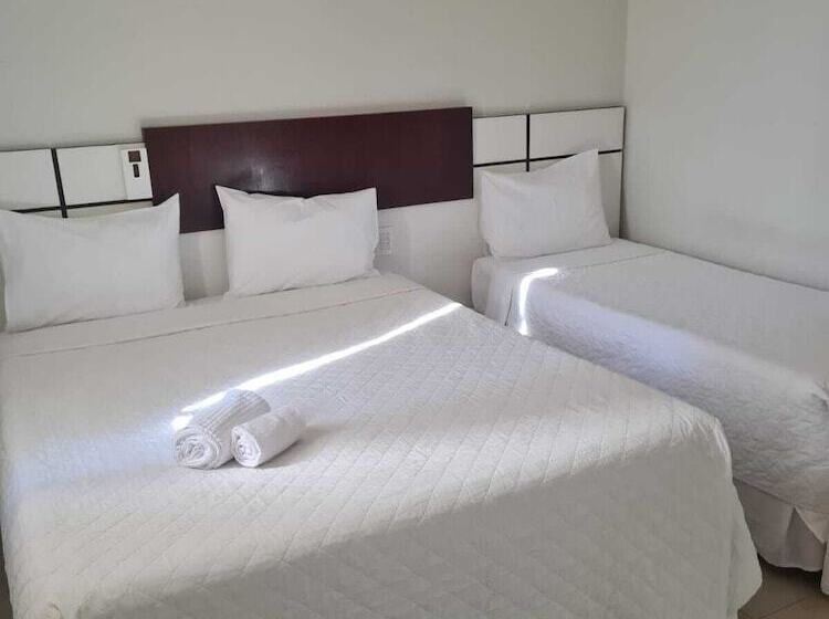 酒店 Benvenuto Palace