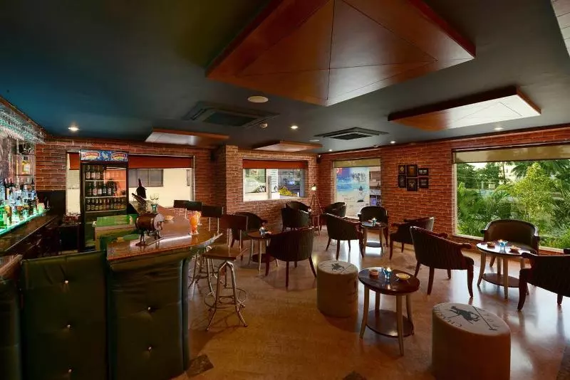 ホテル Bhawna Clarks Inn Agra