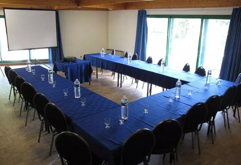 ホテル Breizh Hôtel