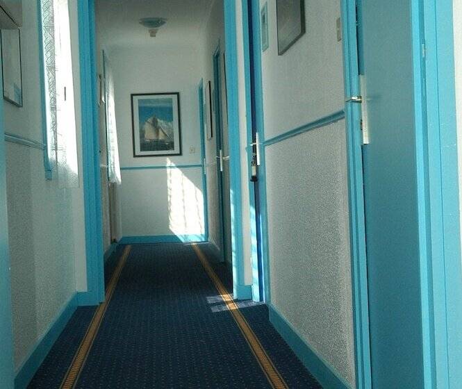 호텔 Breizh Hôtel