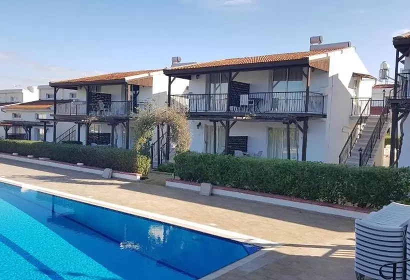 هتل Citrus Tree Gardens