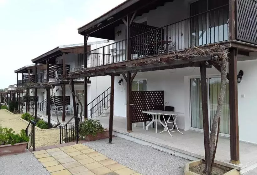 هتل Citrus Tree Gardens