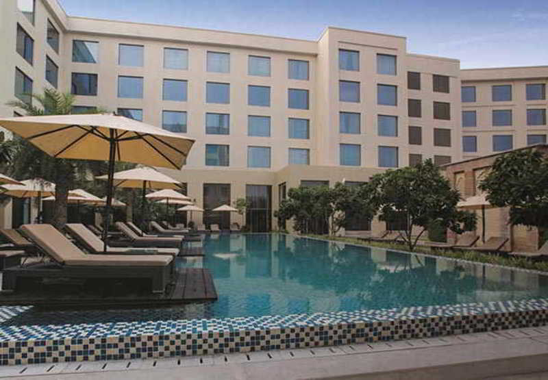 호텔 Courtyard By Marriott Agra