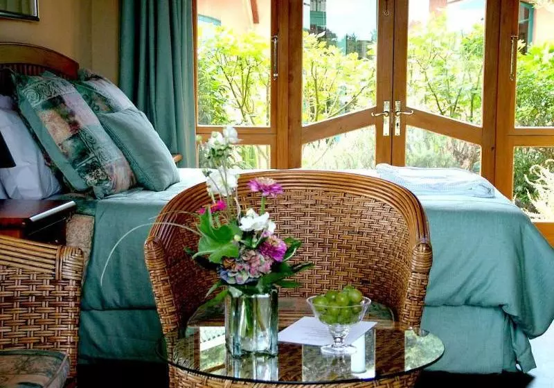 酒店 Earthsong Lodge