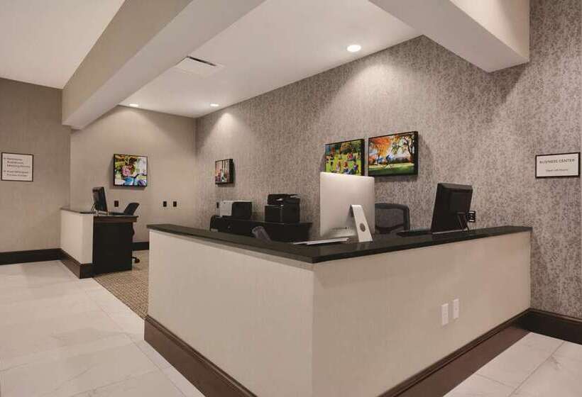 בית מלון כפרי Embassy Suites By Hilton Tuscaloosa Alabama Downtown