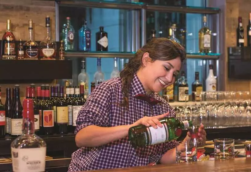 فندق Embassy Suites By Hilton Tuscaloosa Alabama Downtown