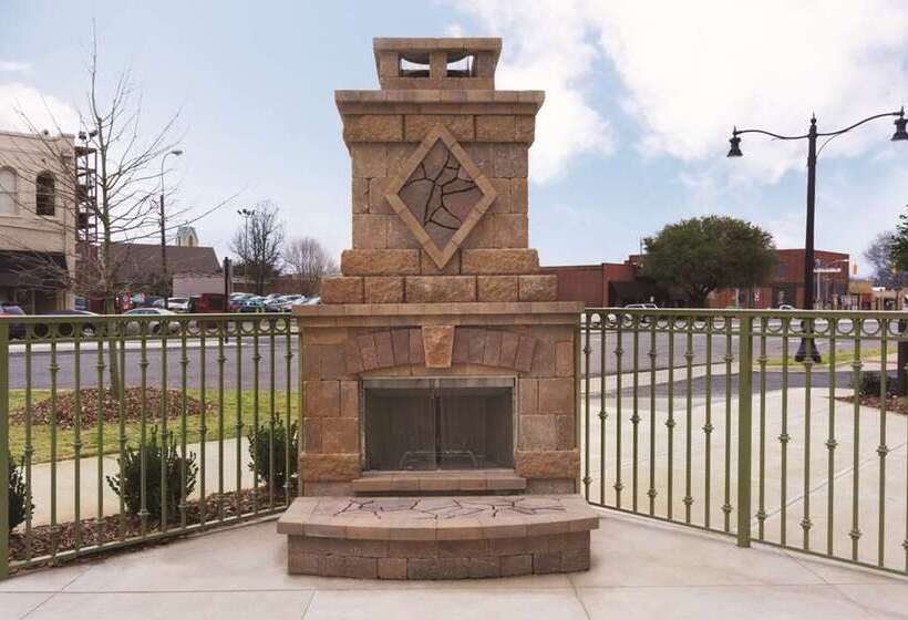 בית מלון כפרי Embassy Suites By Hilton Tuscaloosa Alabama Downtown